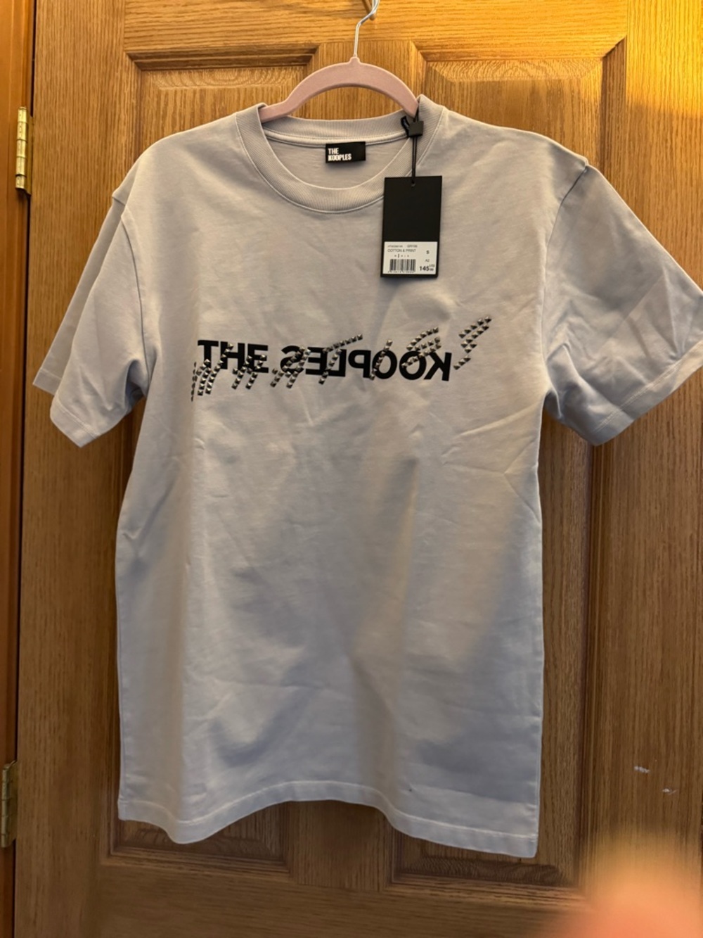 NWT The Kooples Gray Short-Sleeve Men’s Studded Tee with Black Script - Picture 2 of 8